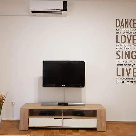 Nika Comfortable Apartment *
